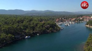 OTOK HVAR - VRBOSKA