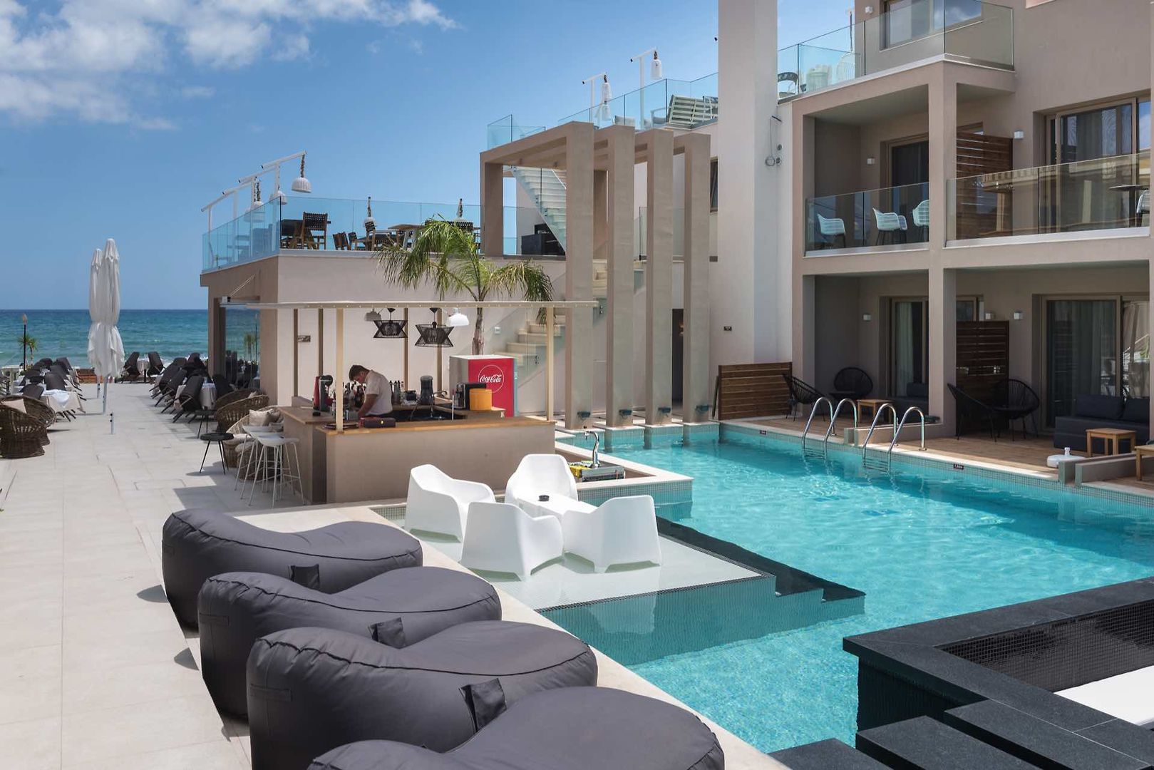Epos Luxury Beach Hotel