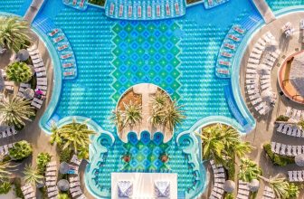 Hotel Riu Karamboa
