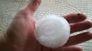 Maltempo - Forte grandinata a Pescara (IMMAGINI)